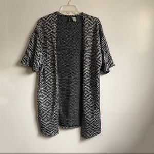 H&M Divided Graphic Black and White Top